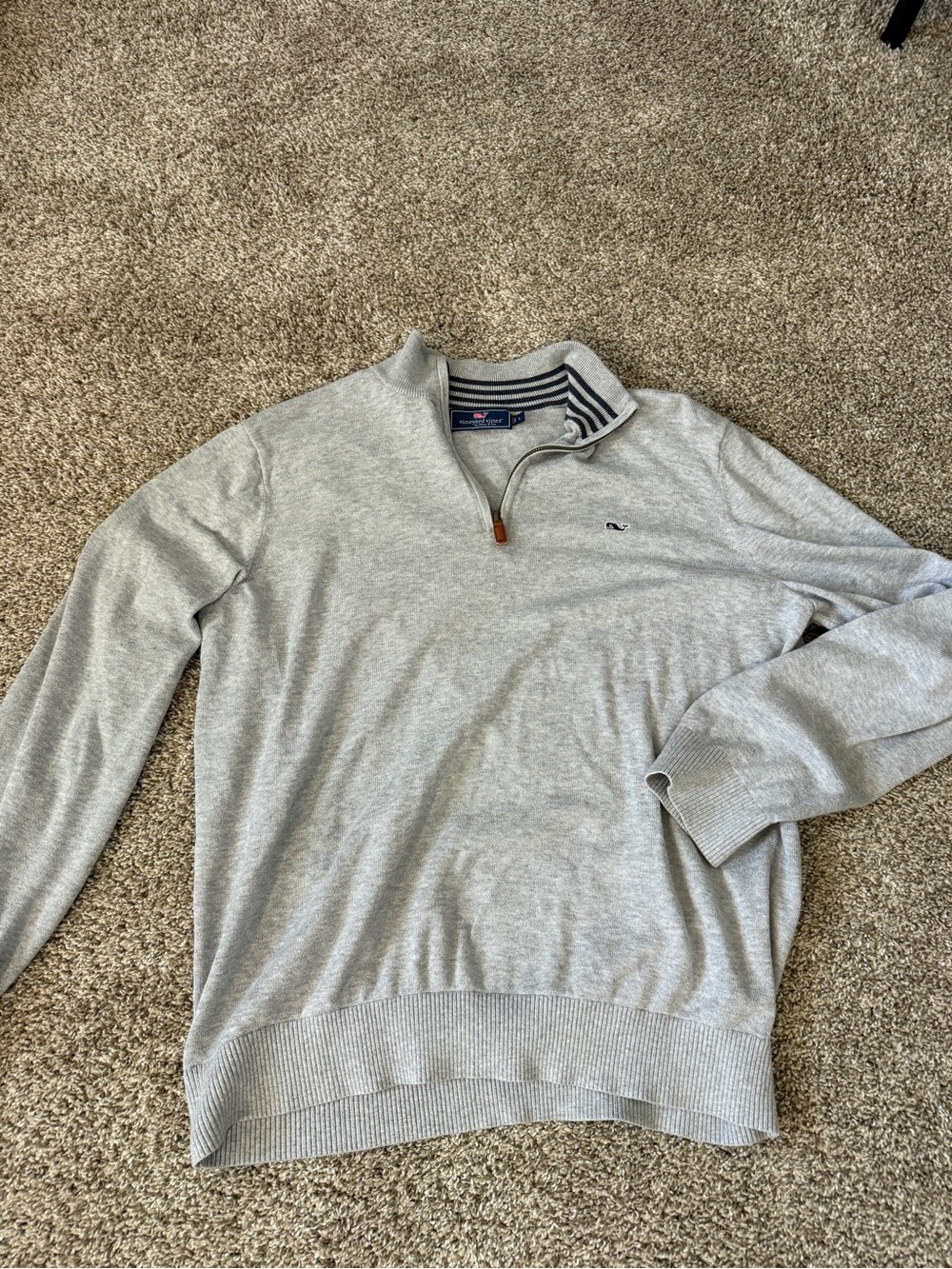 Vineyard Vines Heather Gray Men’s Quarter-Zip Pullover